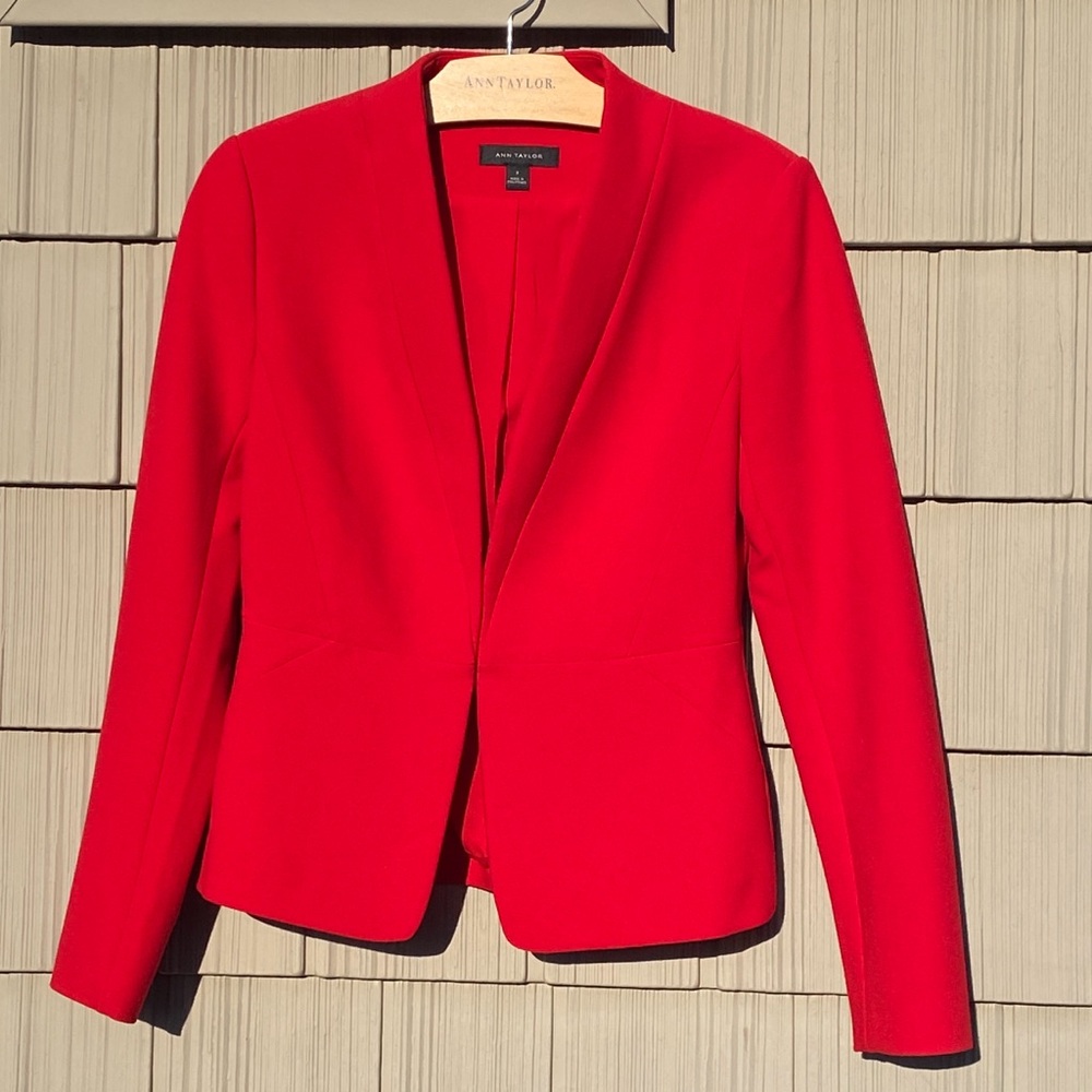 Ann Taylor blazer. Size 0